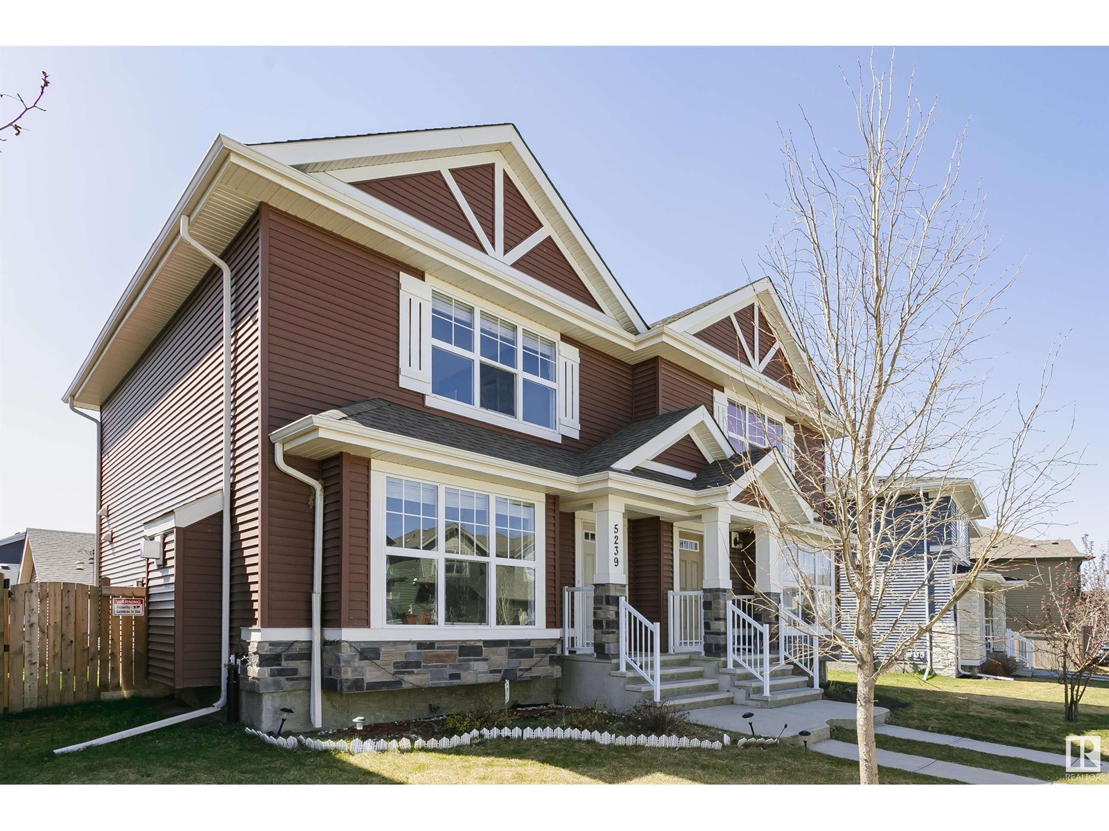 5239 20 AV SW