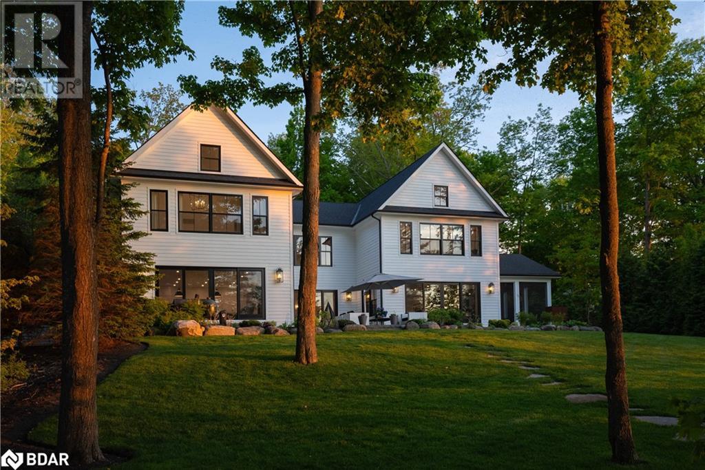880 SHOREVIEW Drive