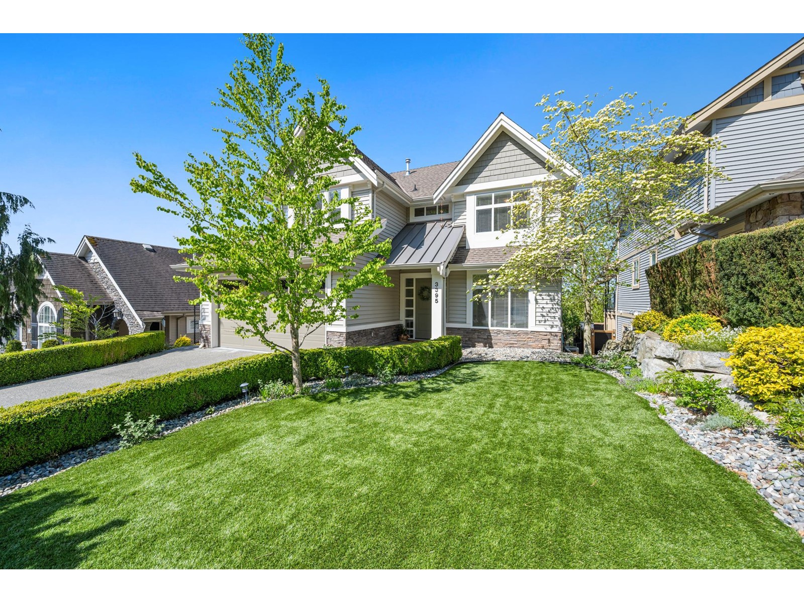 3395 APPLEWOOD DRIVE