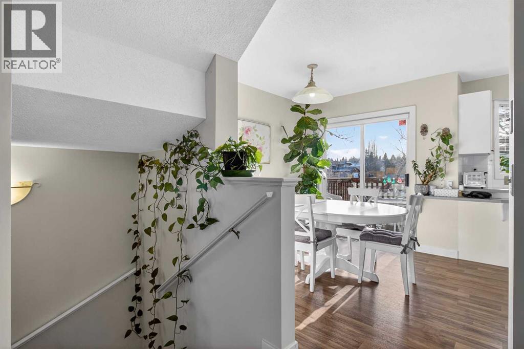 41 Sandarac Villas NW