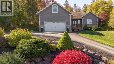 26 Robert Ross Boulevard Hampton NB E5N0G2