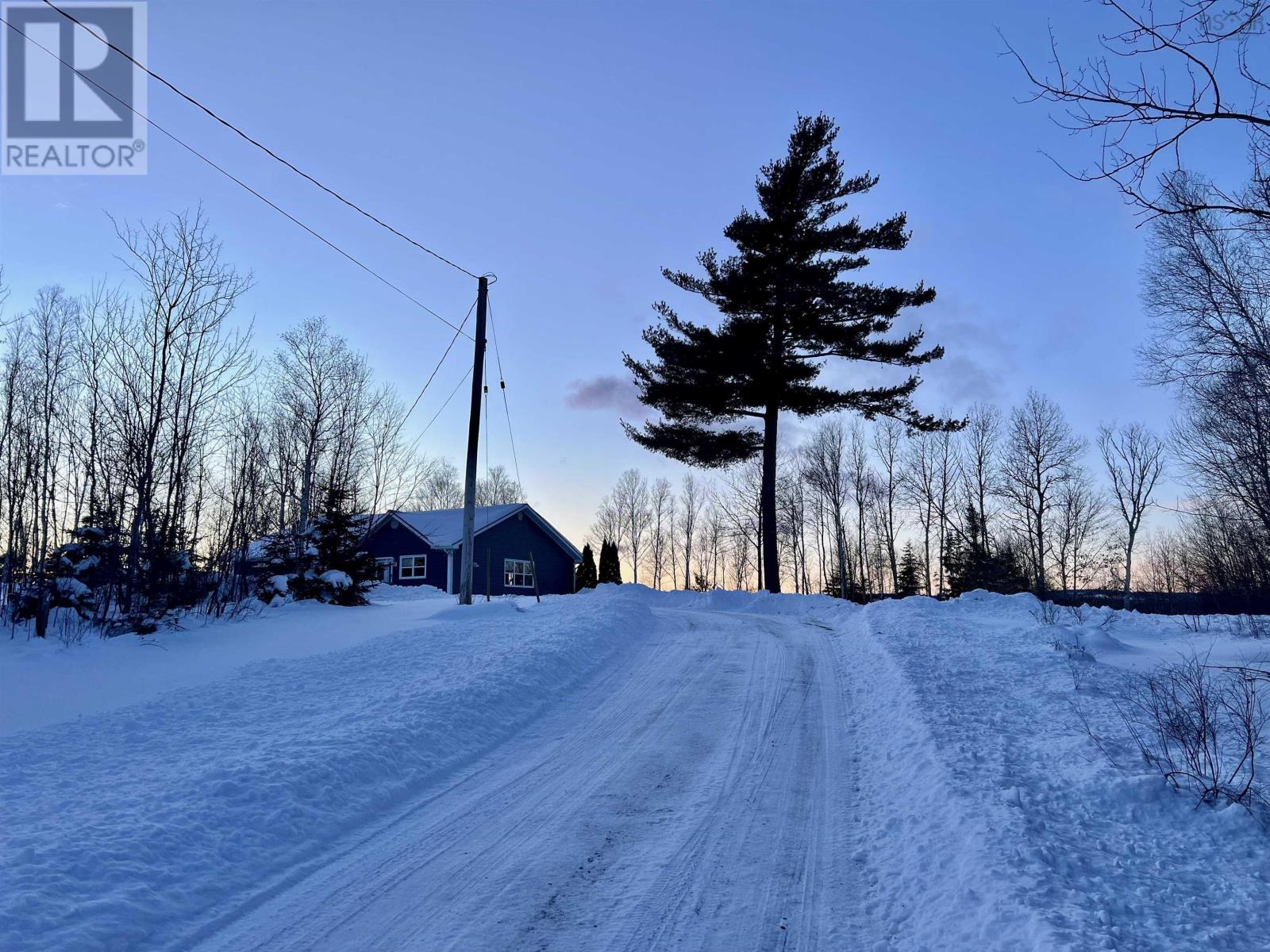 1351 Green Hill Road