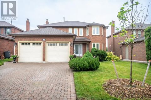 1220 GRANDVIEW Drive Oakville ON L6H4Z1