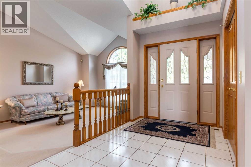 180 Edgevalley Circle NW