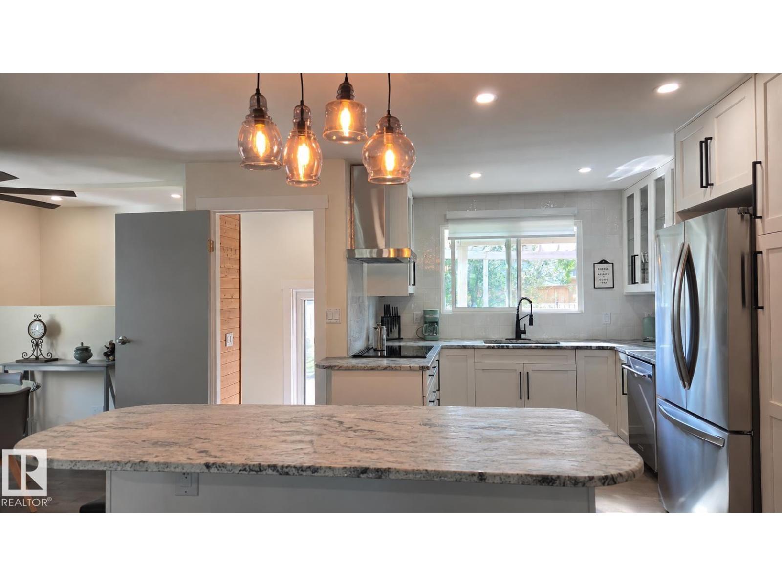 3508 106A ST NW