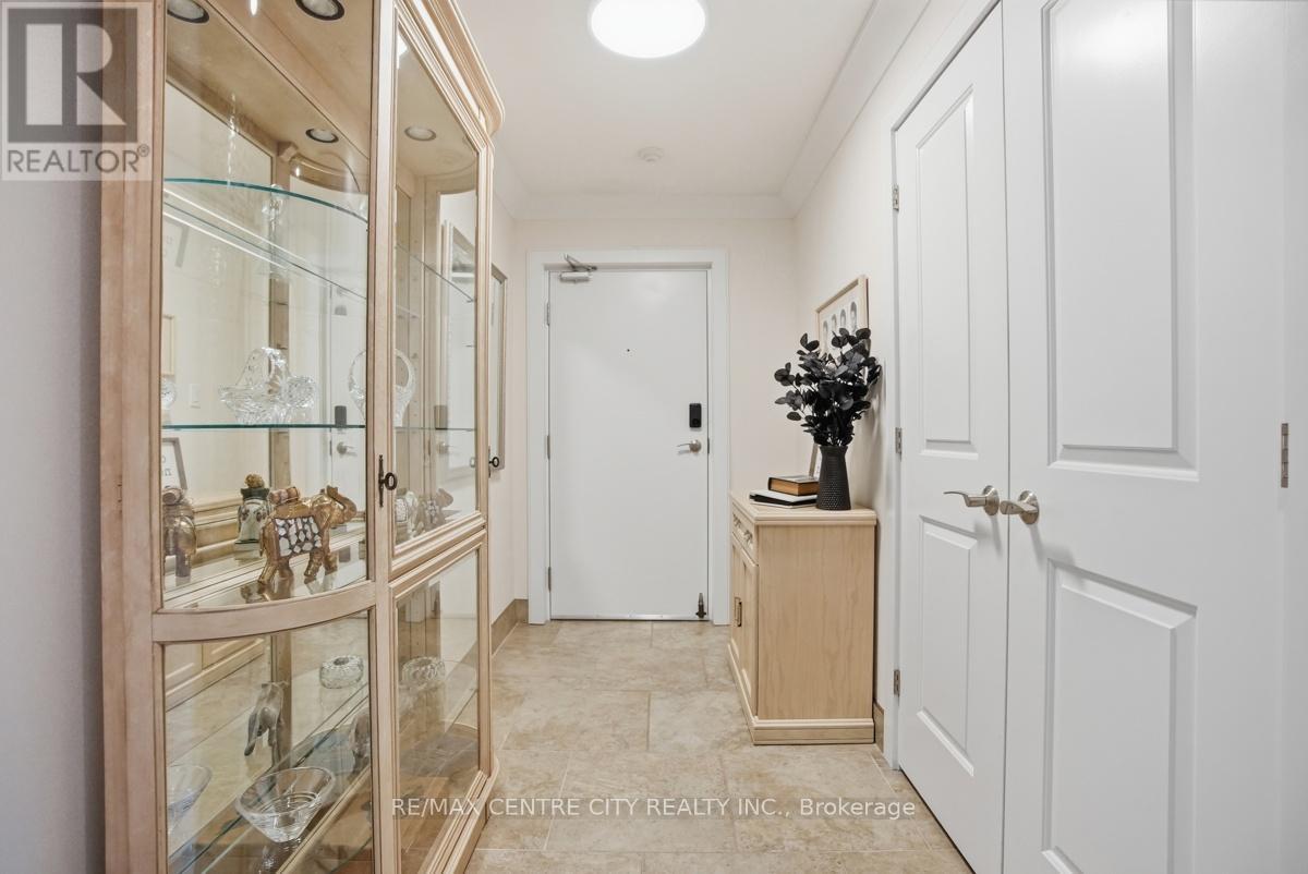 501 - 340 SUGARCREEK TRAIL