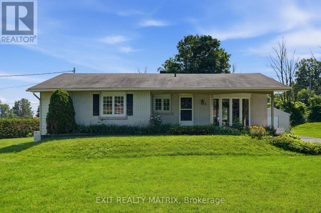 3 HILLVIEW CIRCLE