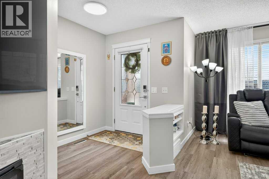 370 Prestwick Circle SE