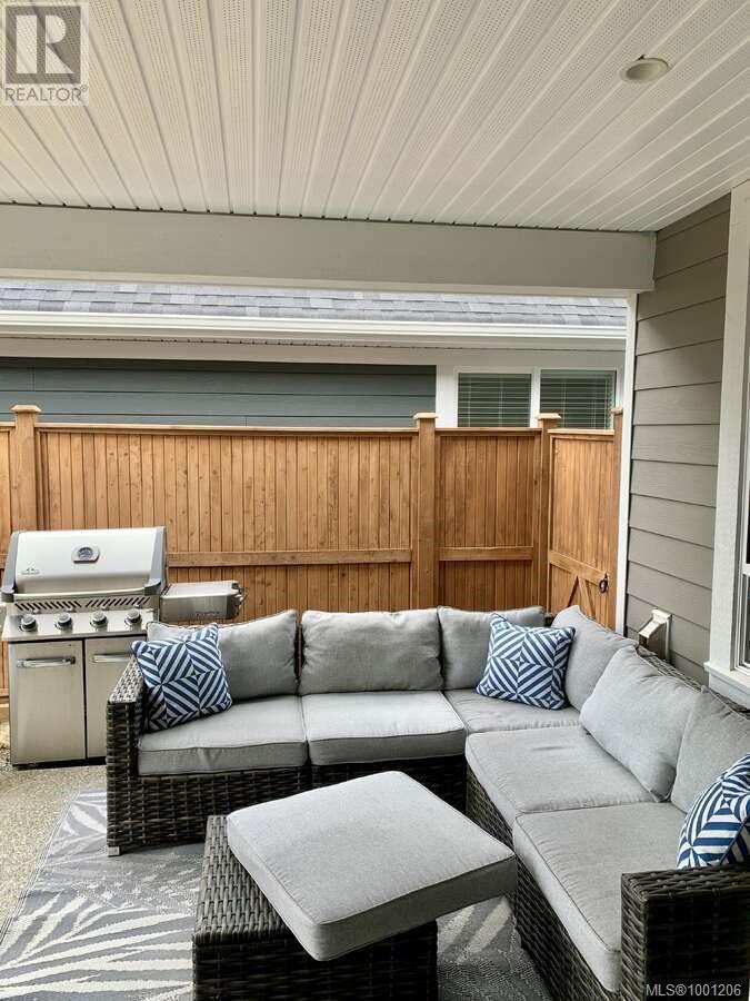 787 Briarwood Dr