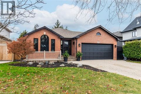 7 WATERSIDE Drive Stoney Creek ON L8E5T9