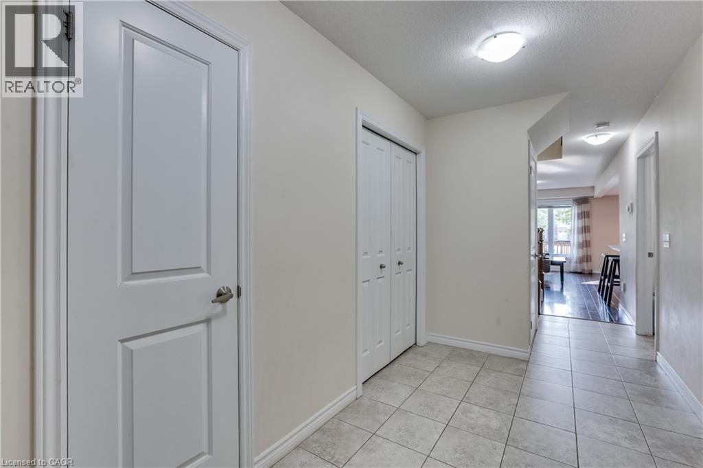 3423 CASTLE ROCK Place Unit# 10