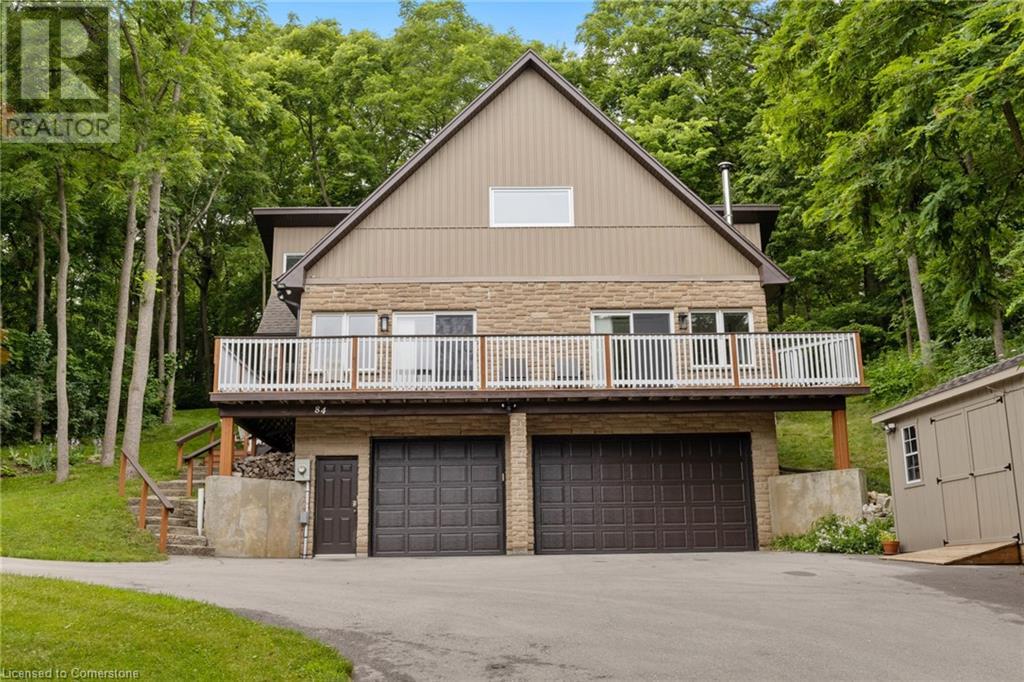 84 CAROLINIAN Lane