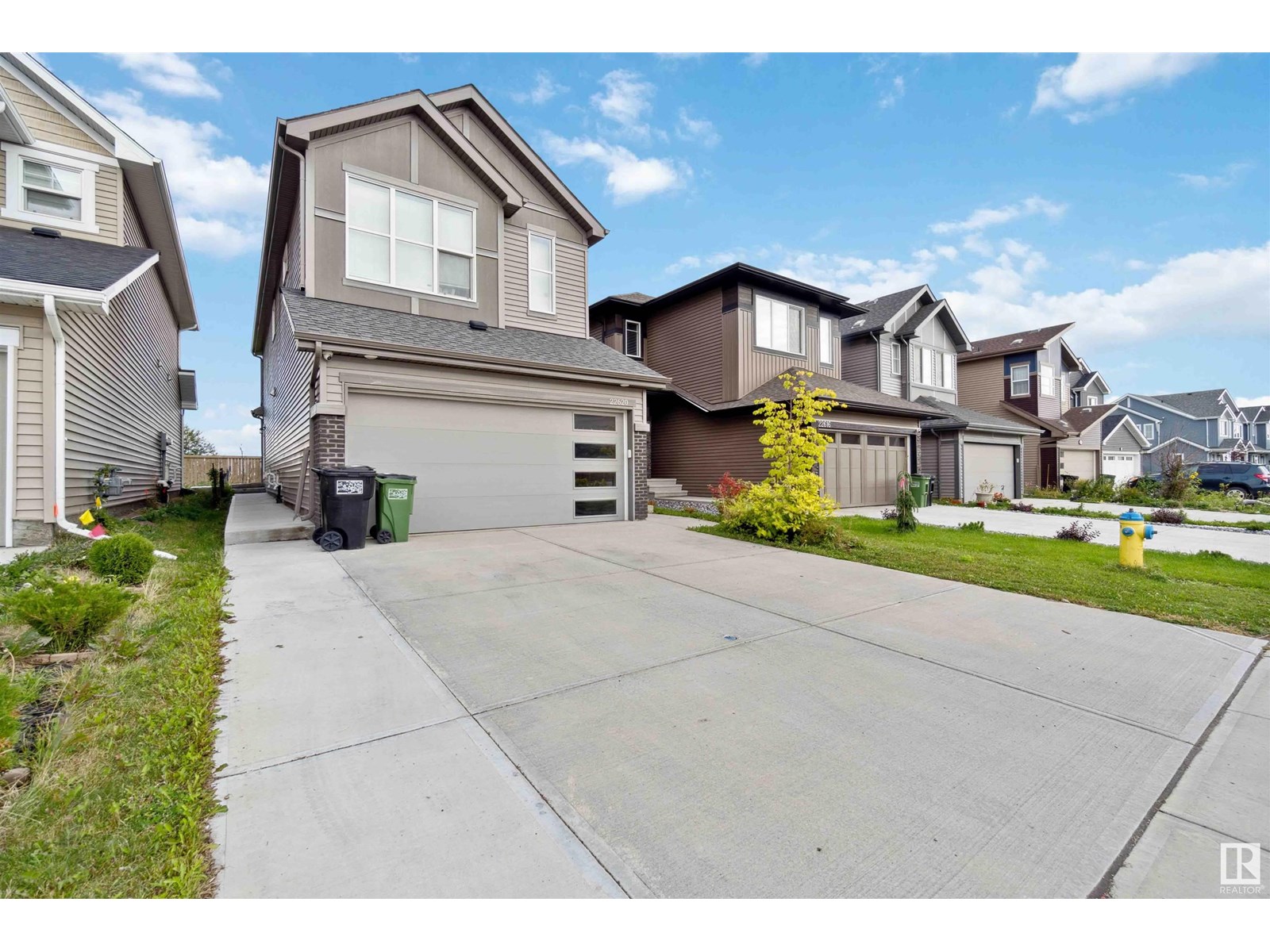 22620 96 AV NW NW