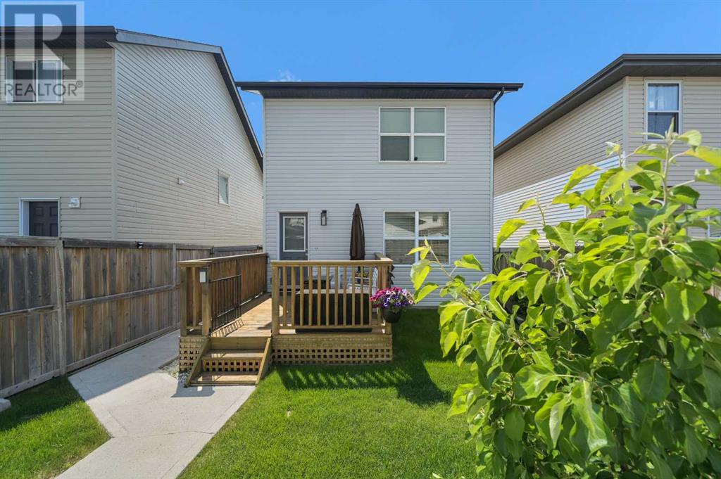 32 Skyview Springs Road NE