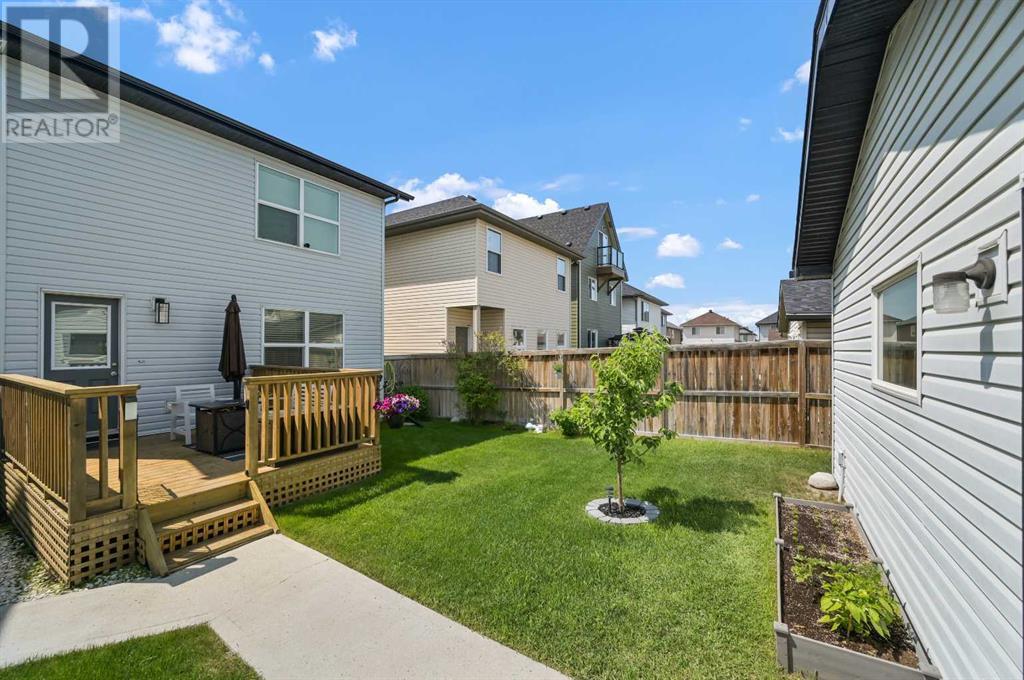 32 Skyview Springs Road NE