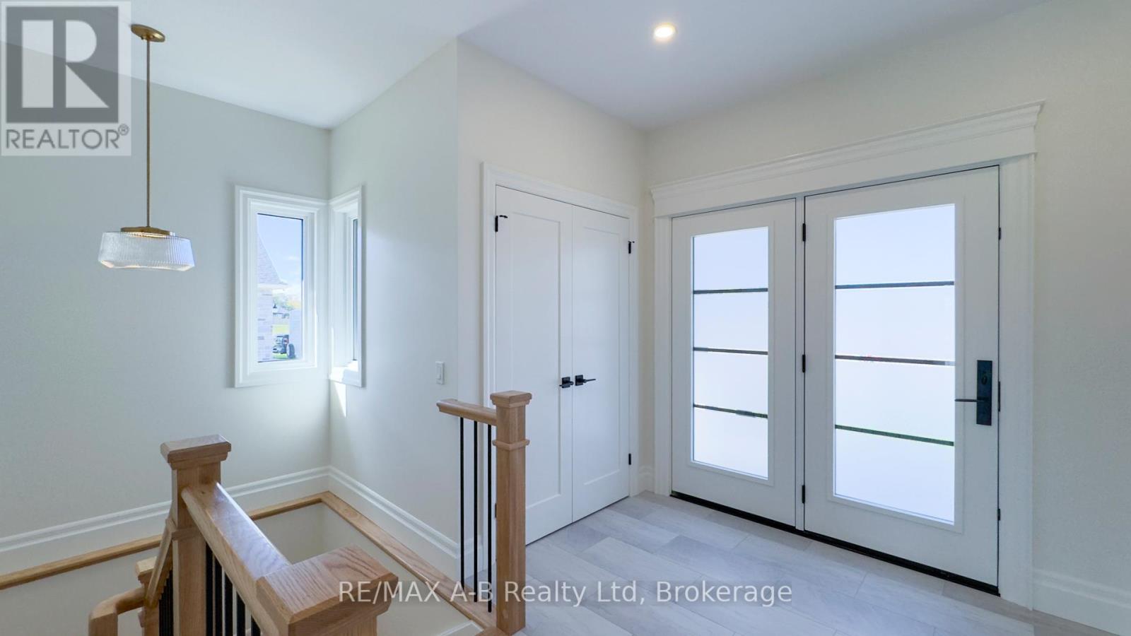21 ORCHARD DRIVE