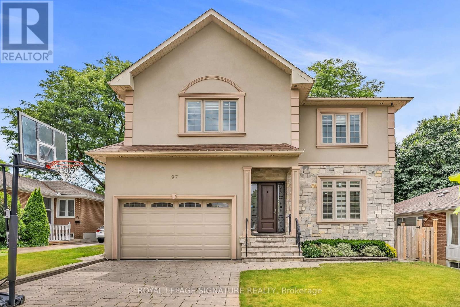 27 CARONPORT CRESCENT