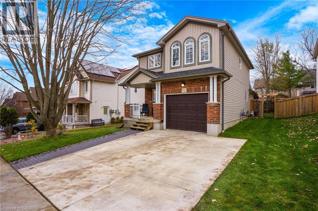 755 BUTTERNUT Avenue