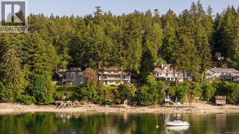 9600 Ardmore Dr North Saanich BC V8L5H5