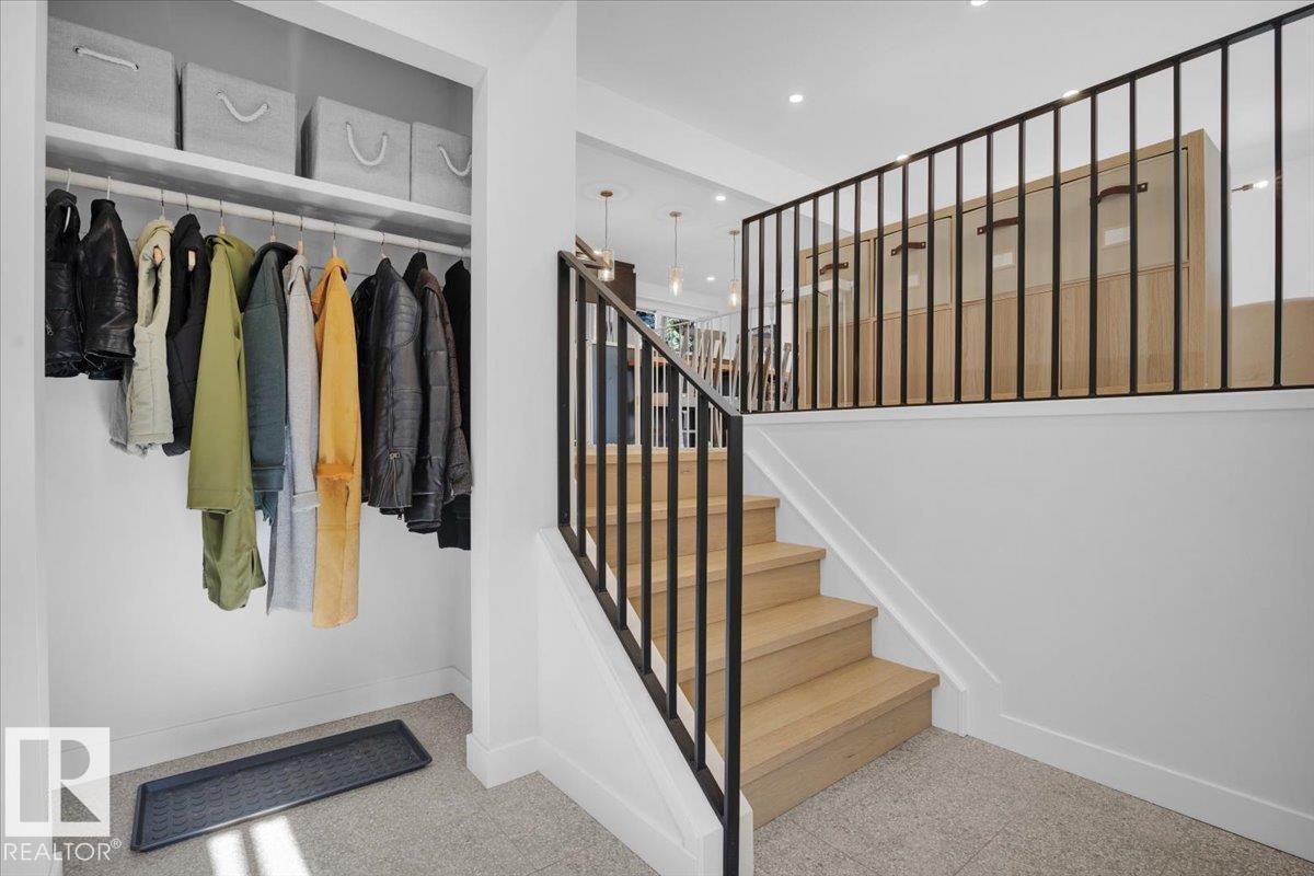 16204 PATRICIA DR NW