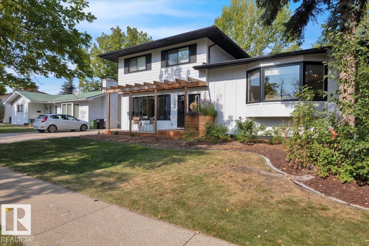 16204 PATRICIA DR NW