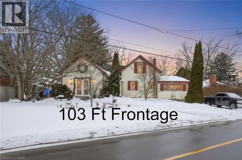 51 MOUNTAIN Avenue N Hamilton ON L8G3N6