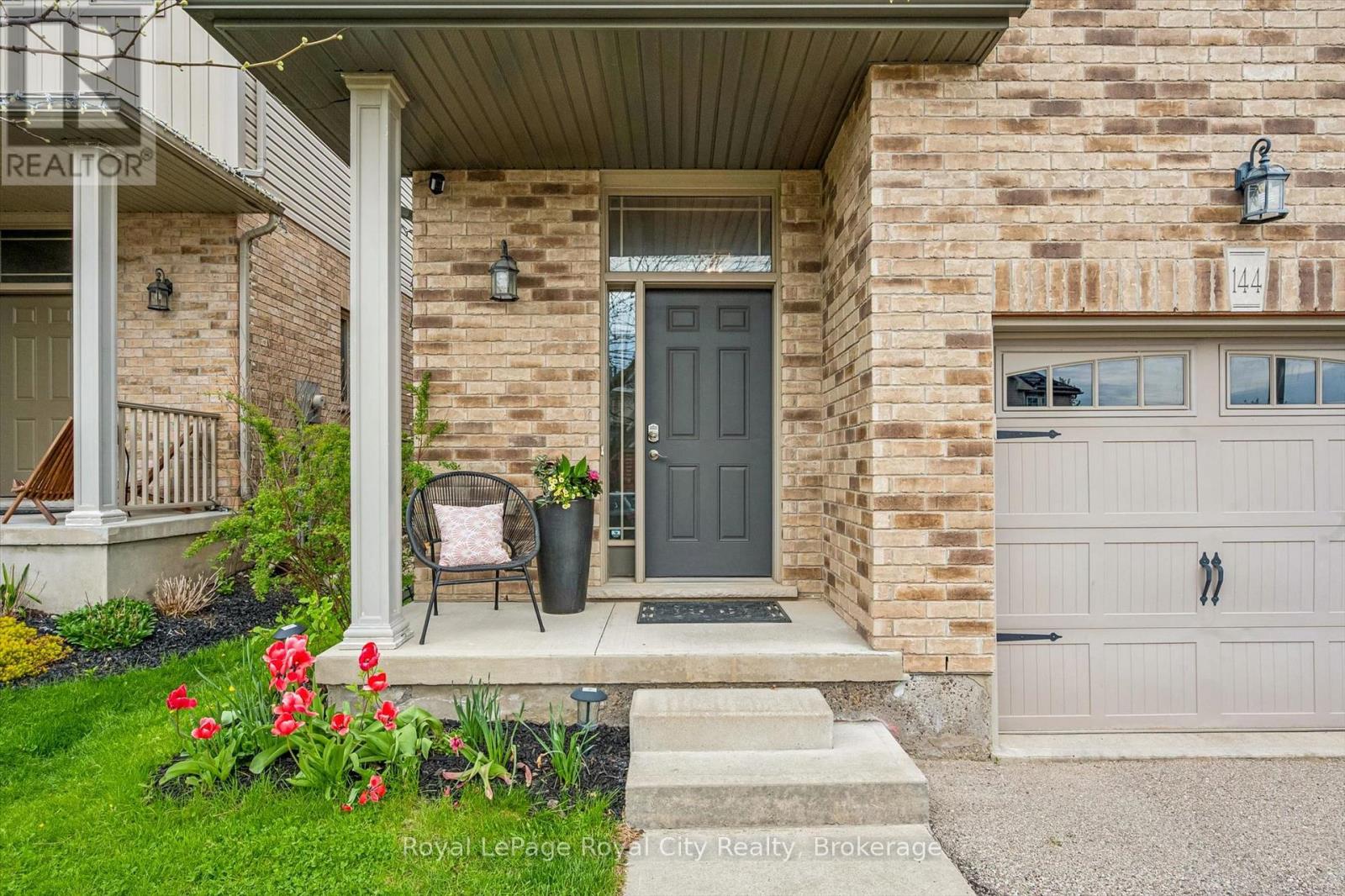 144 KEMP CRESCENT