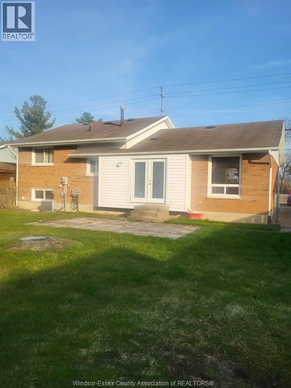 215 FAIRVIEW AVENUE East