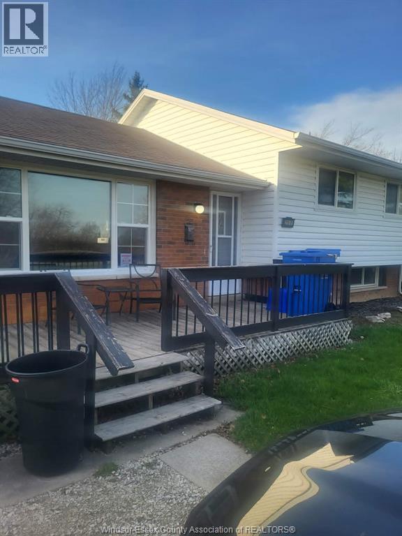215 FAIRVIEW AVENUE East
