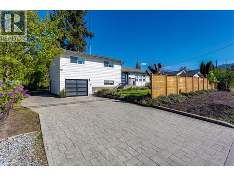 4445 Gordon Drive Kelowna BC V1W1S9