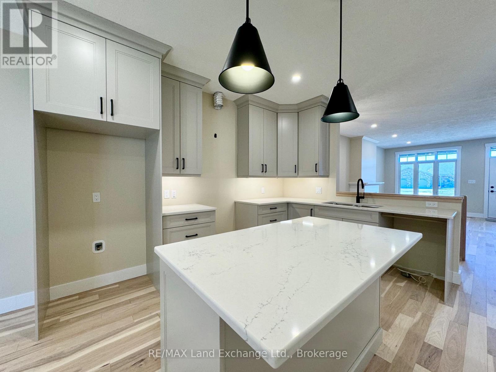 15 NYAH COURT