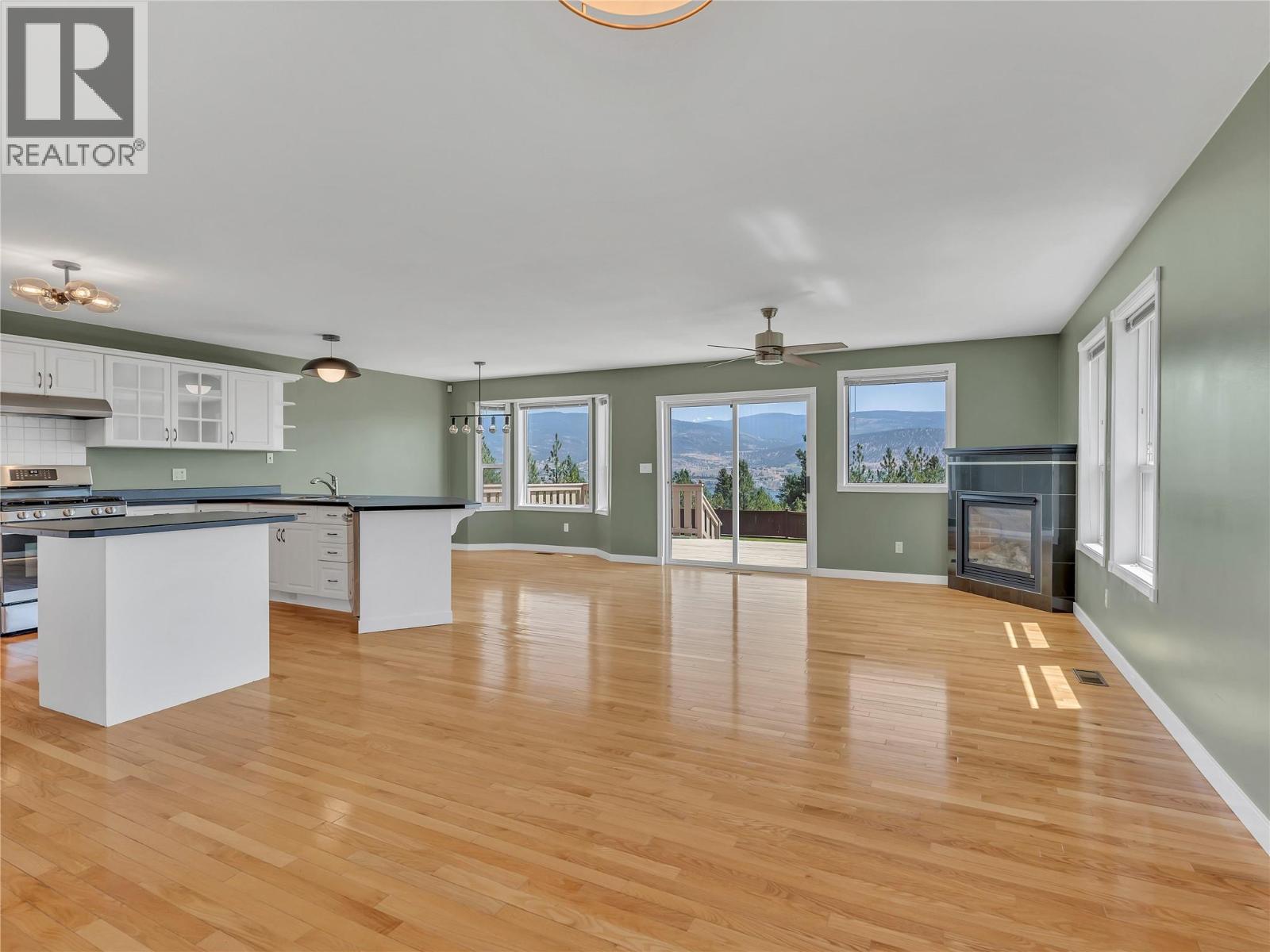 1893 SANDSTONE Drive