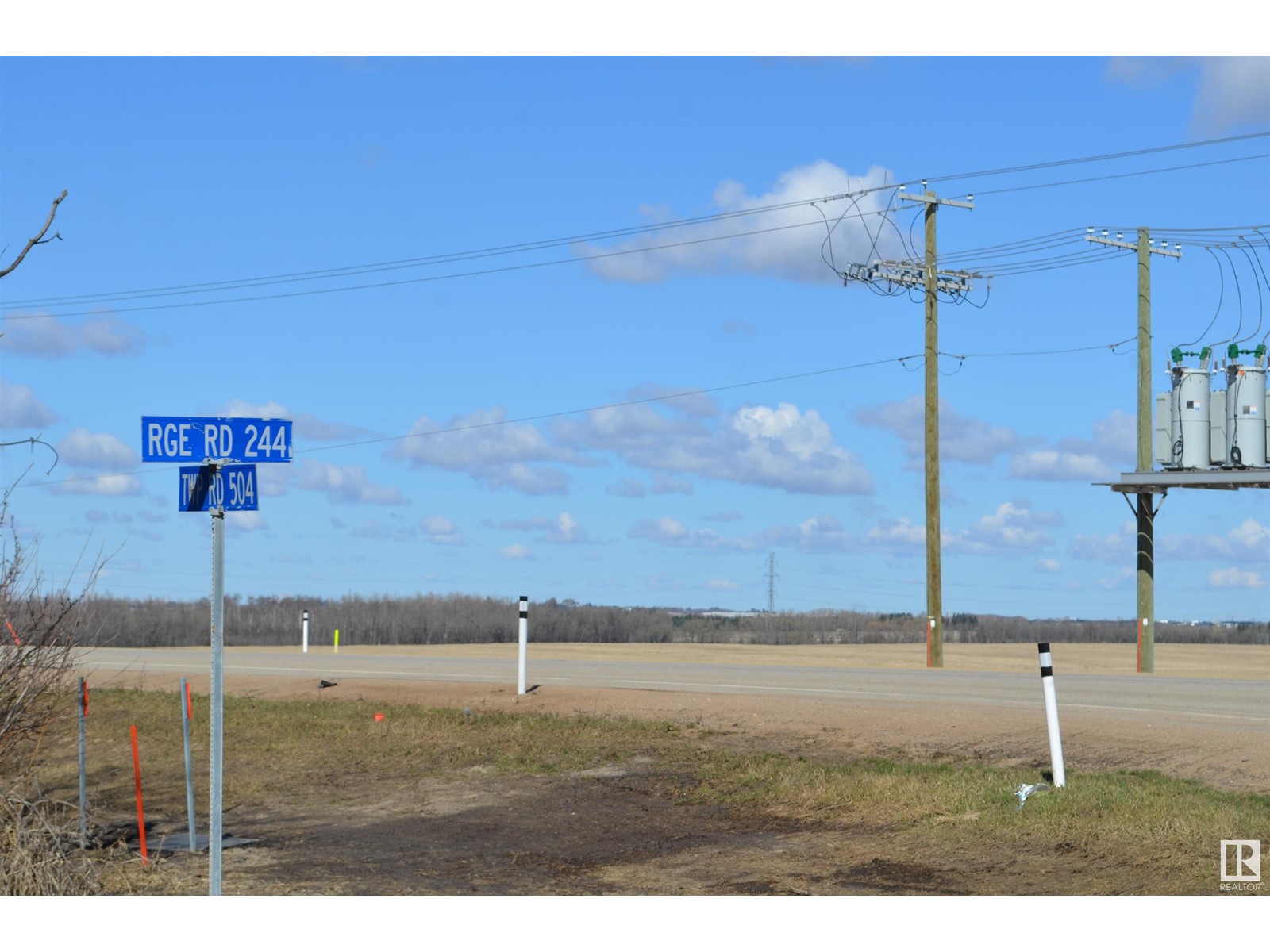 Hwy 625 & RR 244