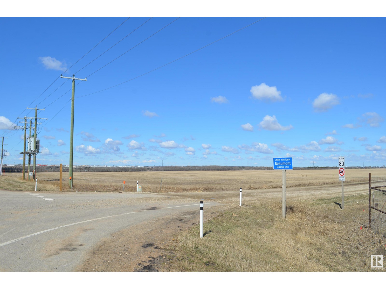 Hwy 625 & RR 244