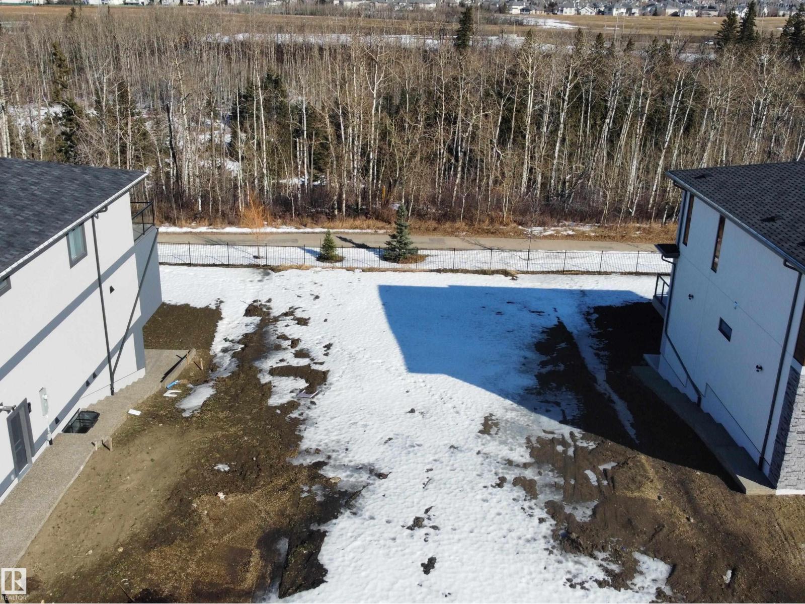 4091 WHISPERING RIVER DR NW