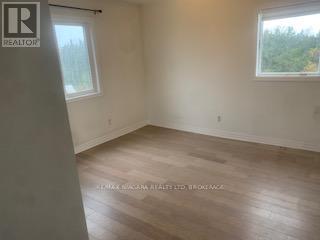 UPPER UNIT #1 - 33266 PETTIT ROAD