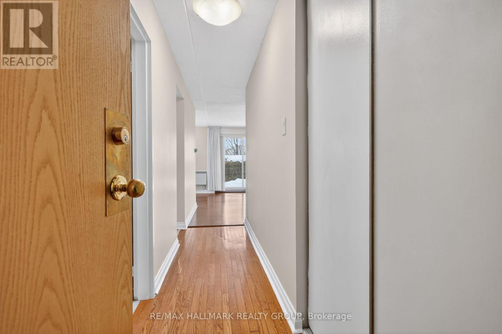 104 - 206 WOODWARD STREET