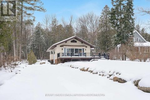 328 CEDAR AVENUE Meaford ON N4L1W5