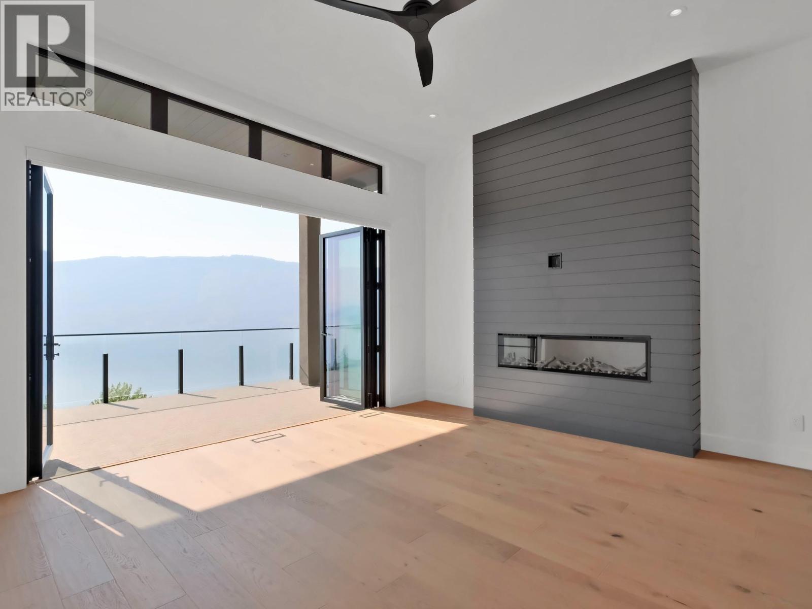 9201 Okanagan Centre Road W Unit# 10