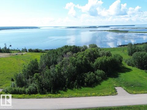 5 Islandview Road LAC LA BICHE LAKE Rural Lac La Biche County AB T0A2C1
