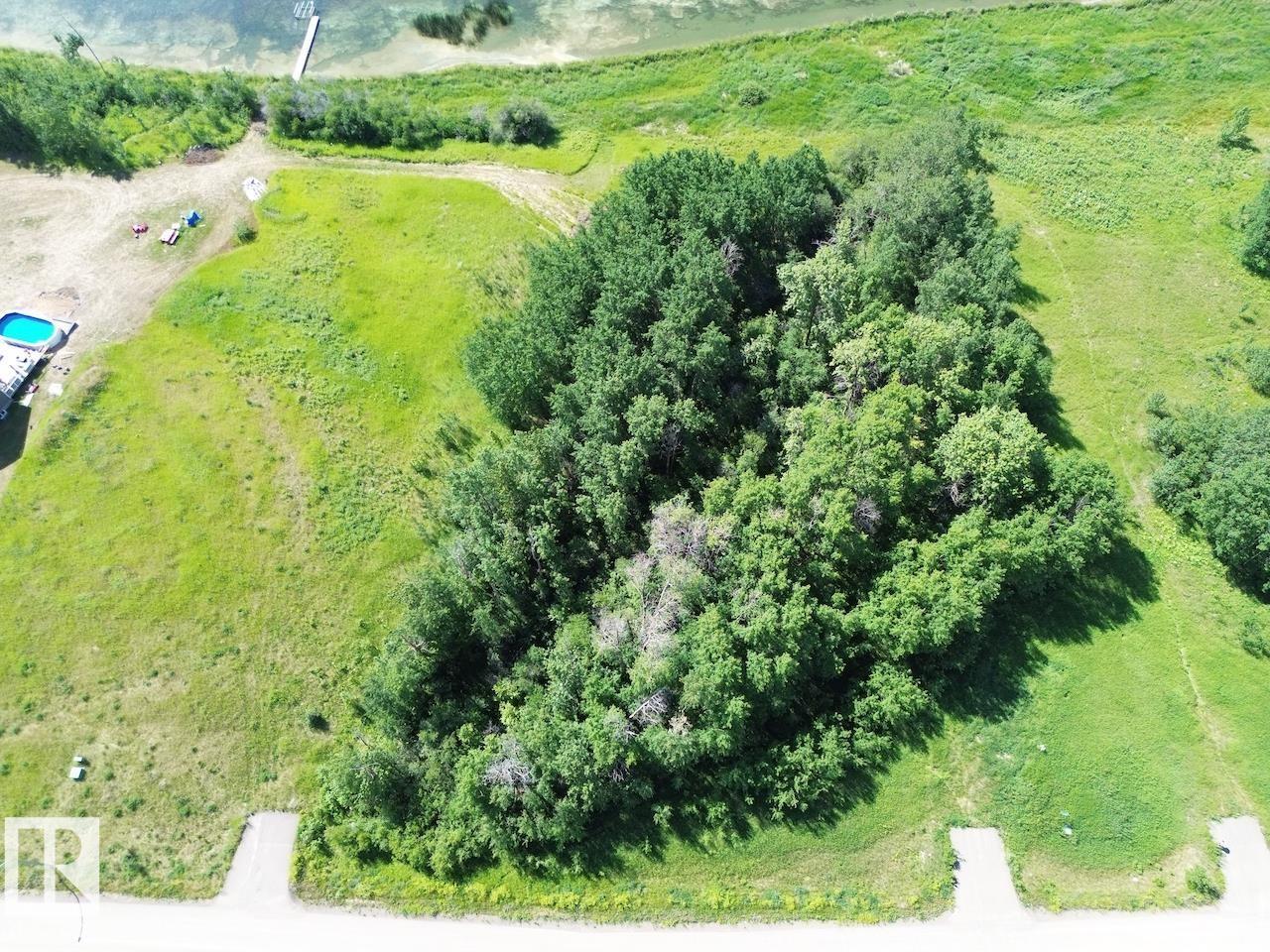 5 Islandview Road LAC LA BICHE LAKE