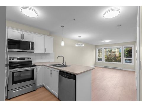 202 46150 BOLE AVENUE|Chilliwack Proper East Chilliwack BC V2P0B7
