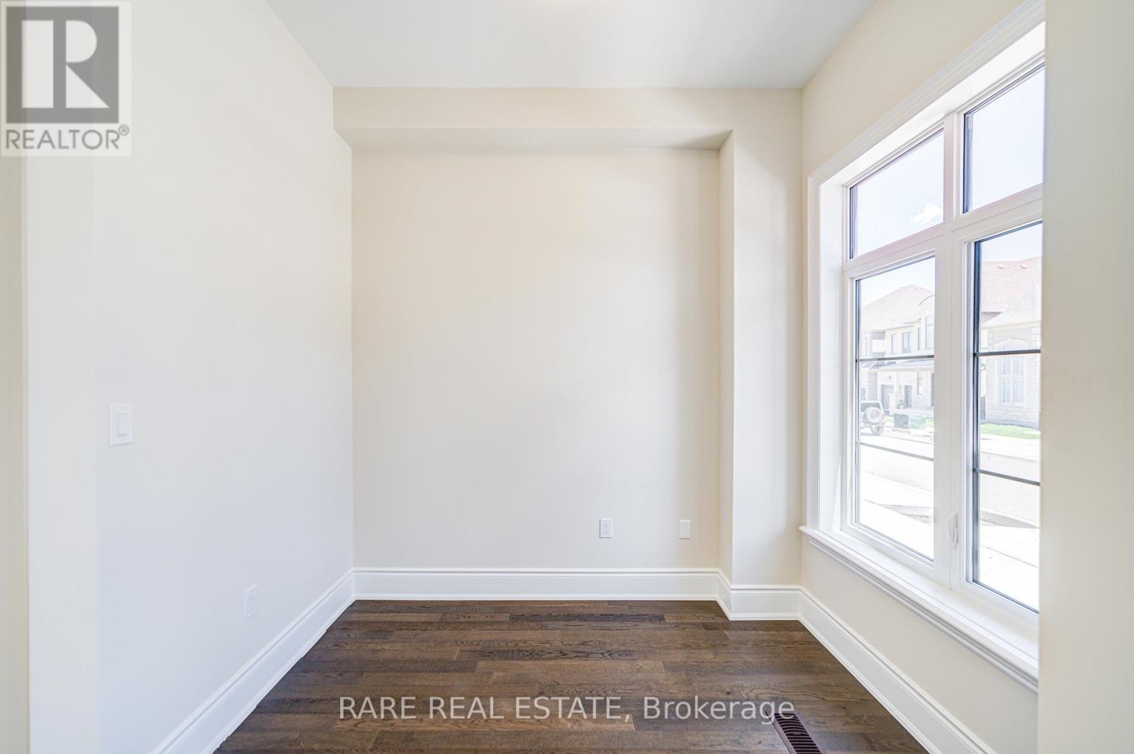 3281 DOVE DRIVE