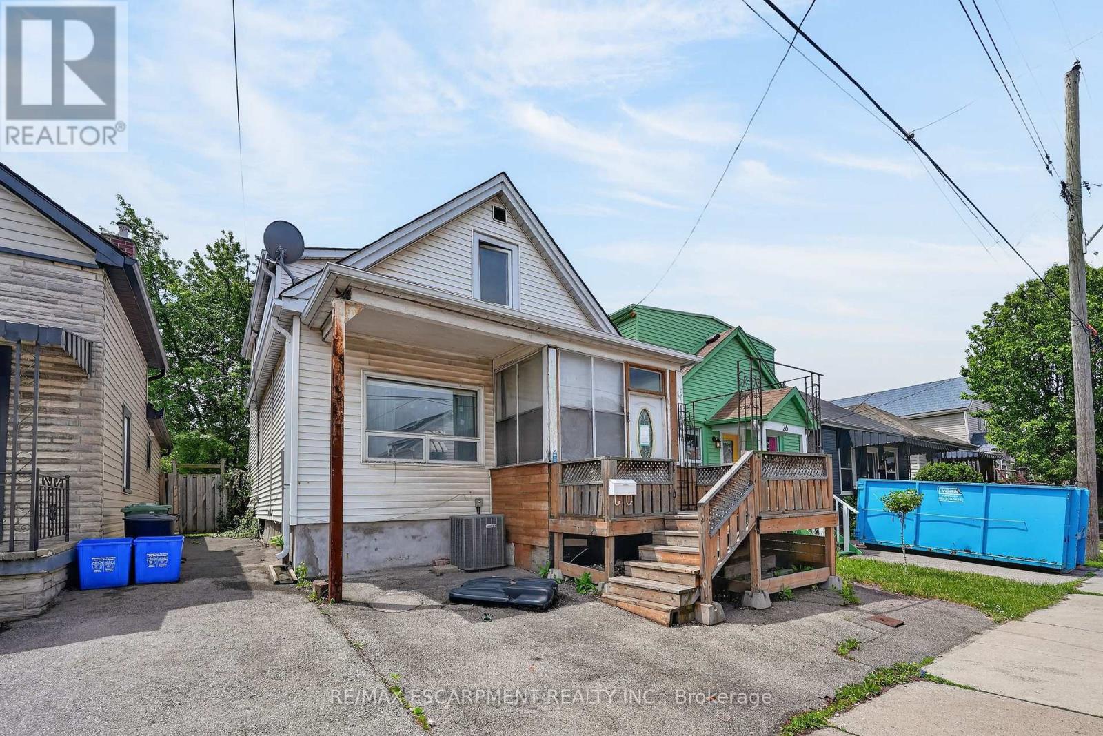 28 CAMBRIDGE AVENUE