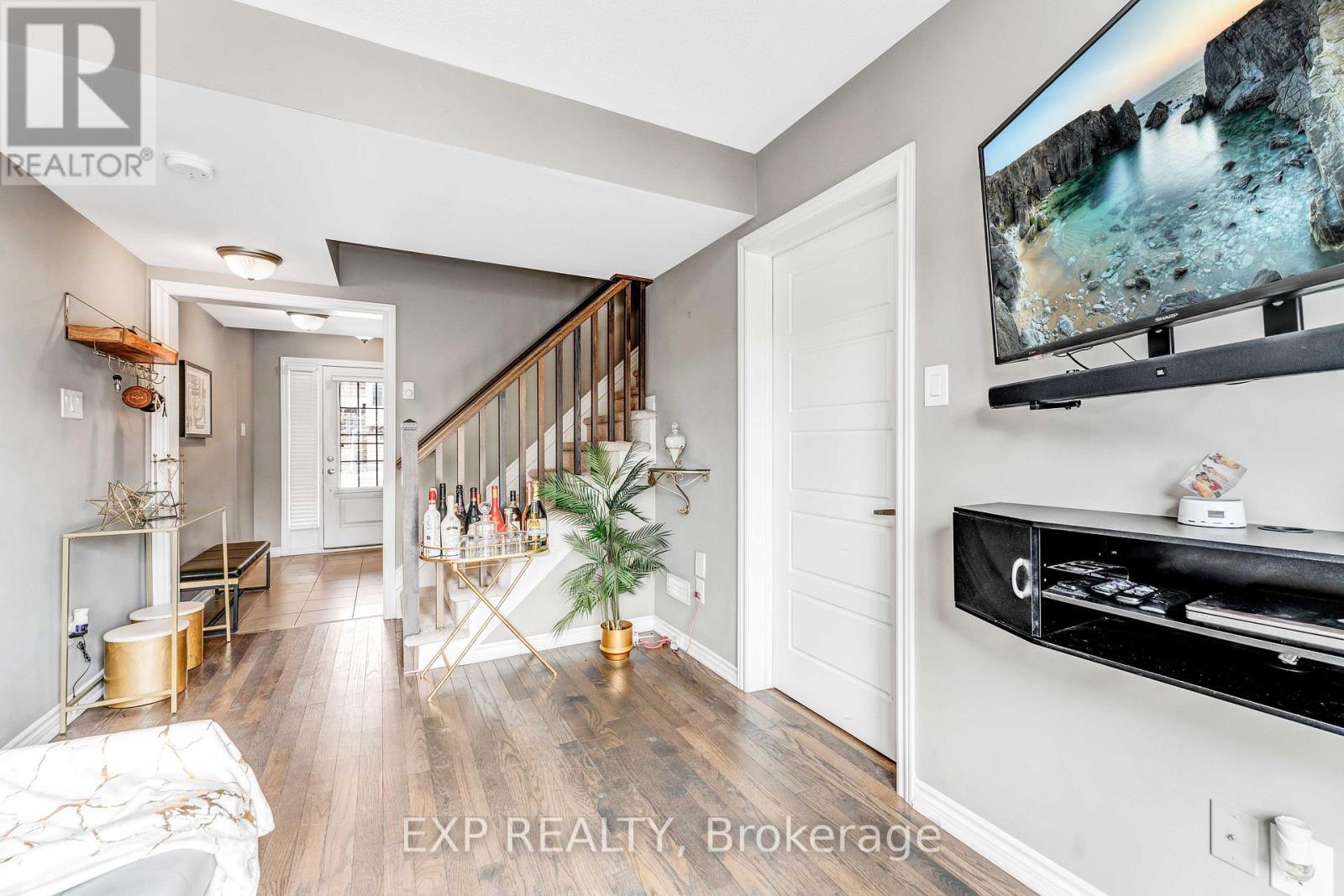 489 COLDWATER CRESCENT