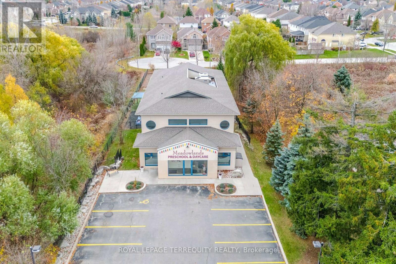 900 GOLF LINKS ROAD