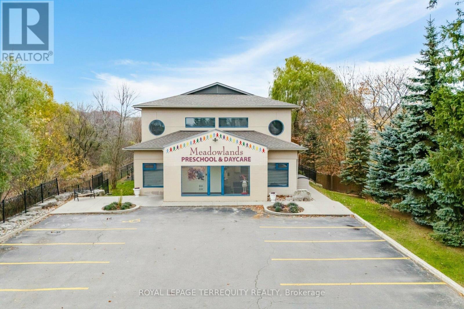 900 GOLF LINKS ROAD
