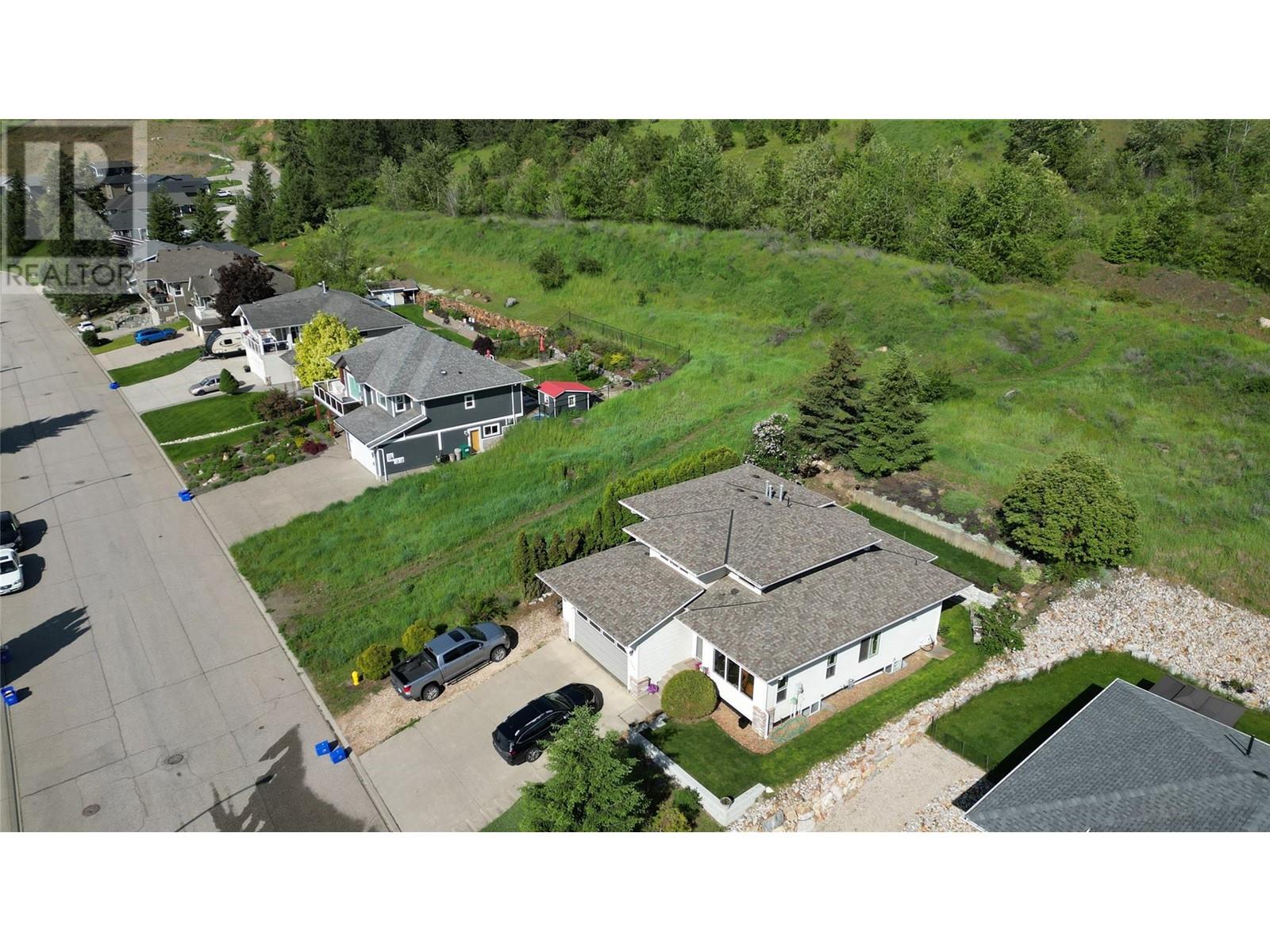 2000 Mountain View Avenue