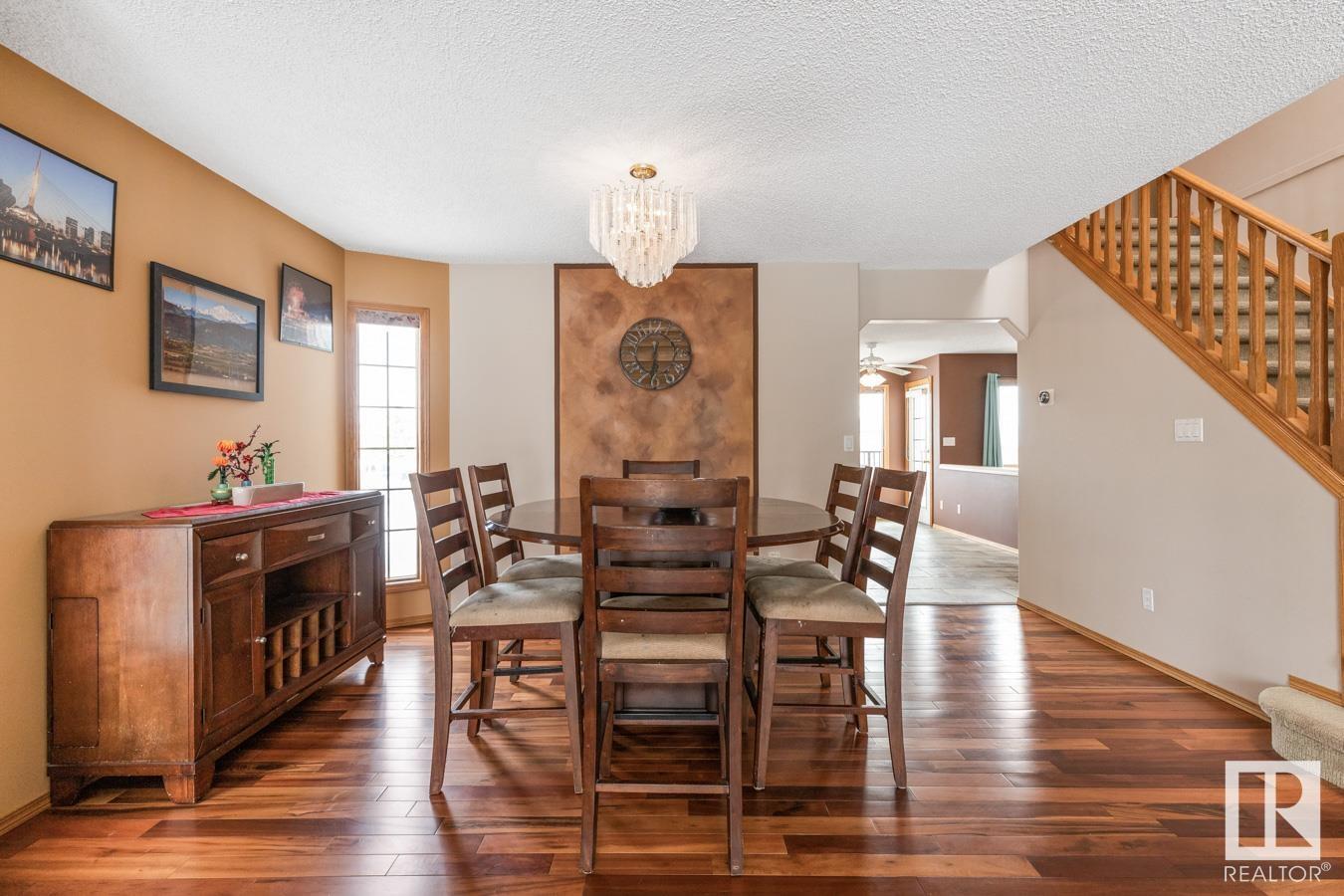 408 HOLLICK-KENYON RD NW