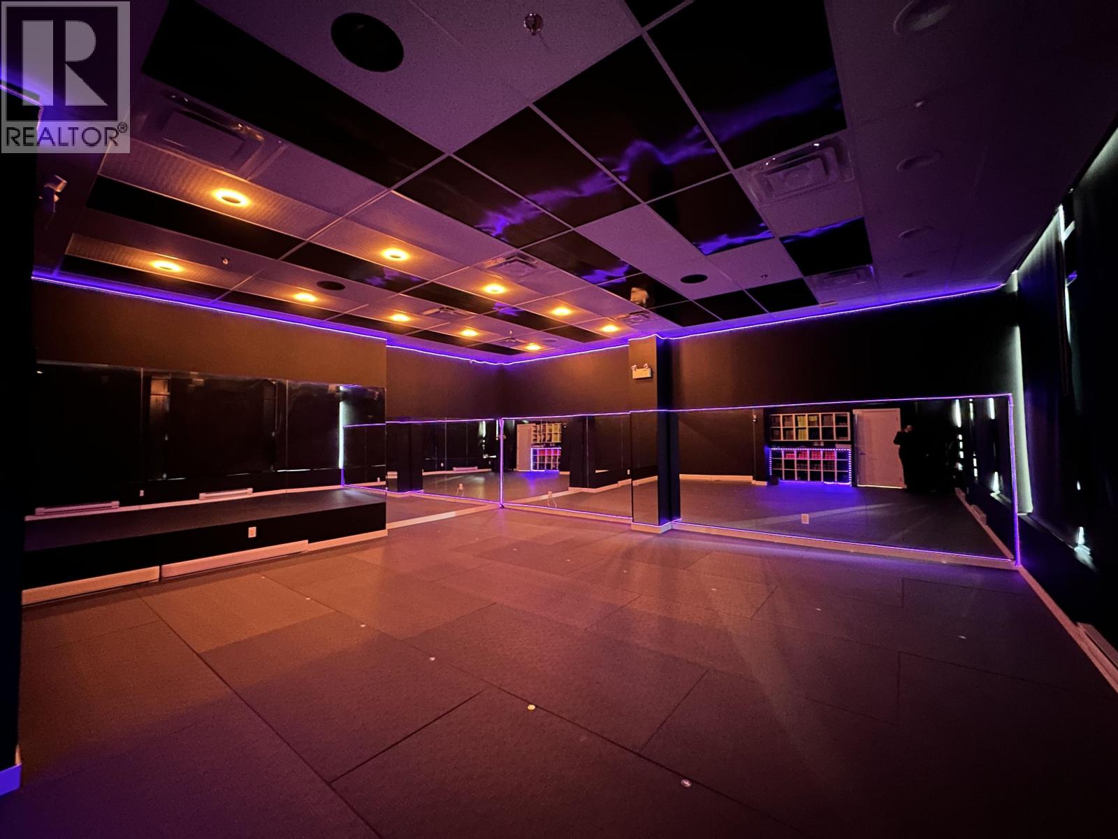 201B 2150 WESTERN PARKWAY